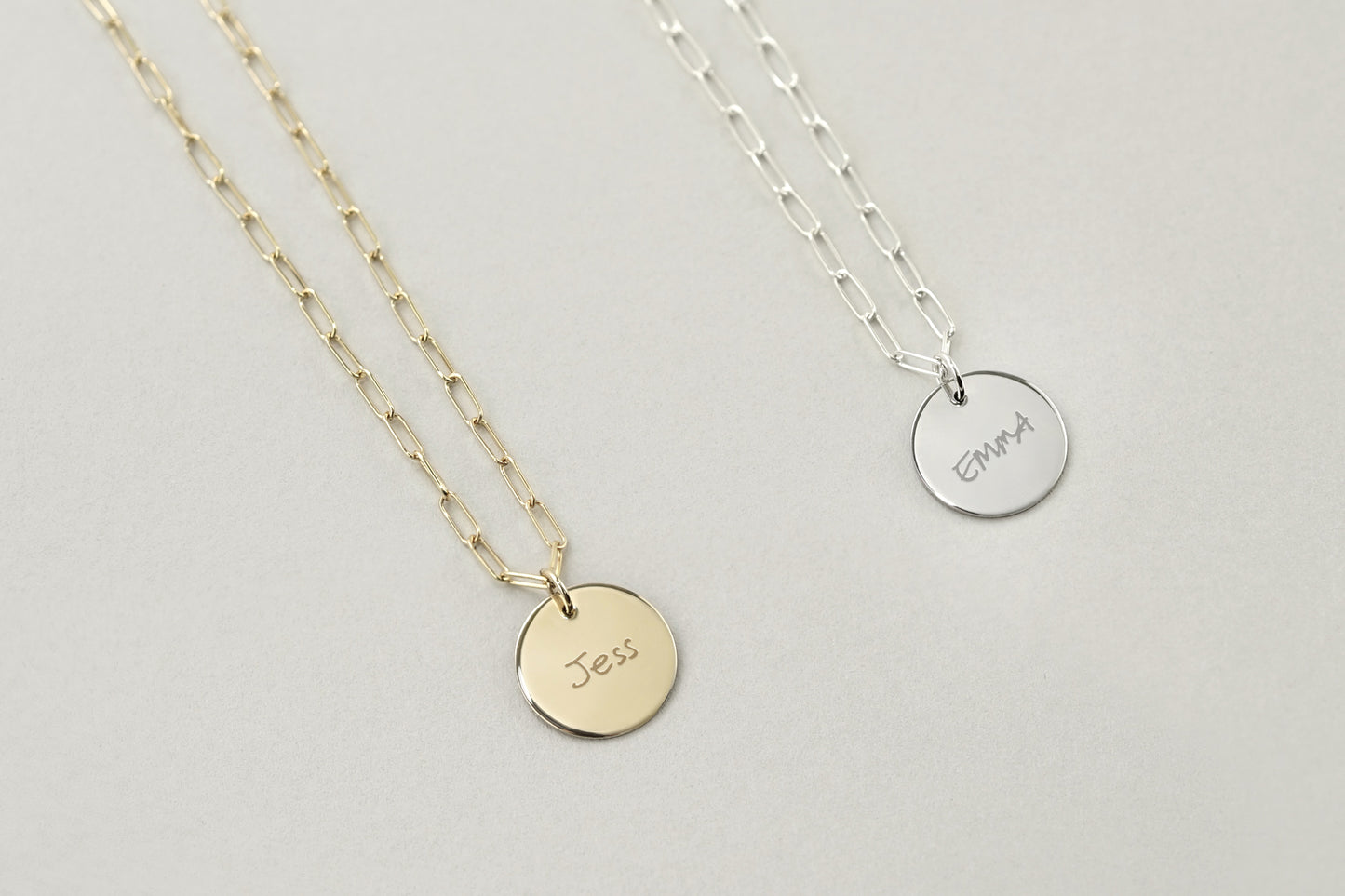 Luna Handwriting Small Disk Necklace